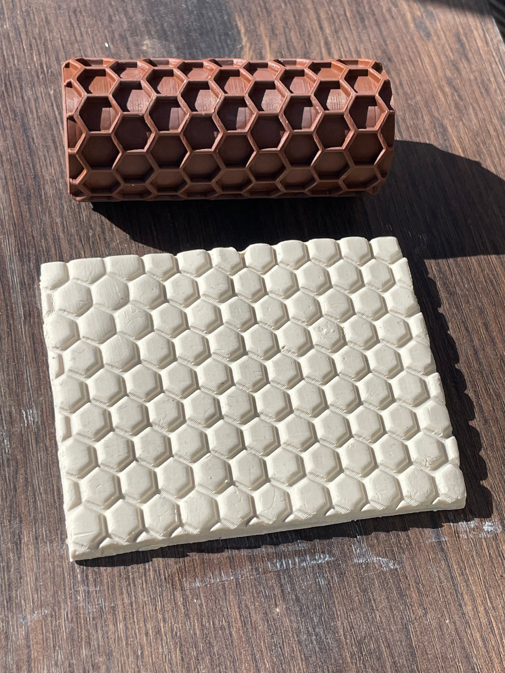 Honeycomb Roller Stamp