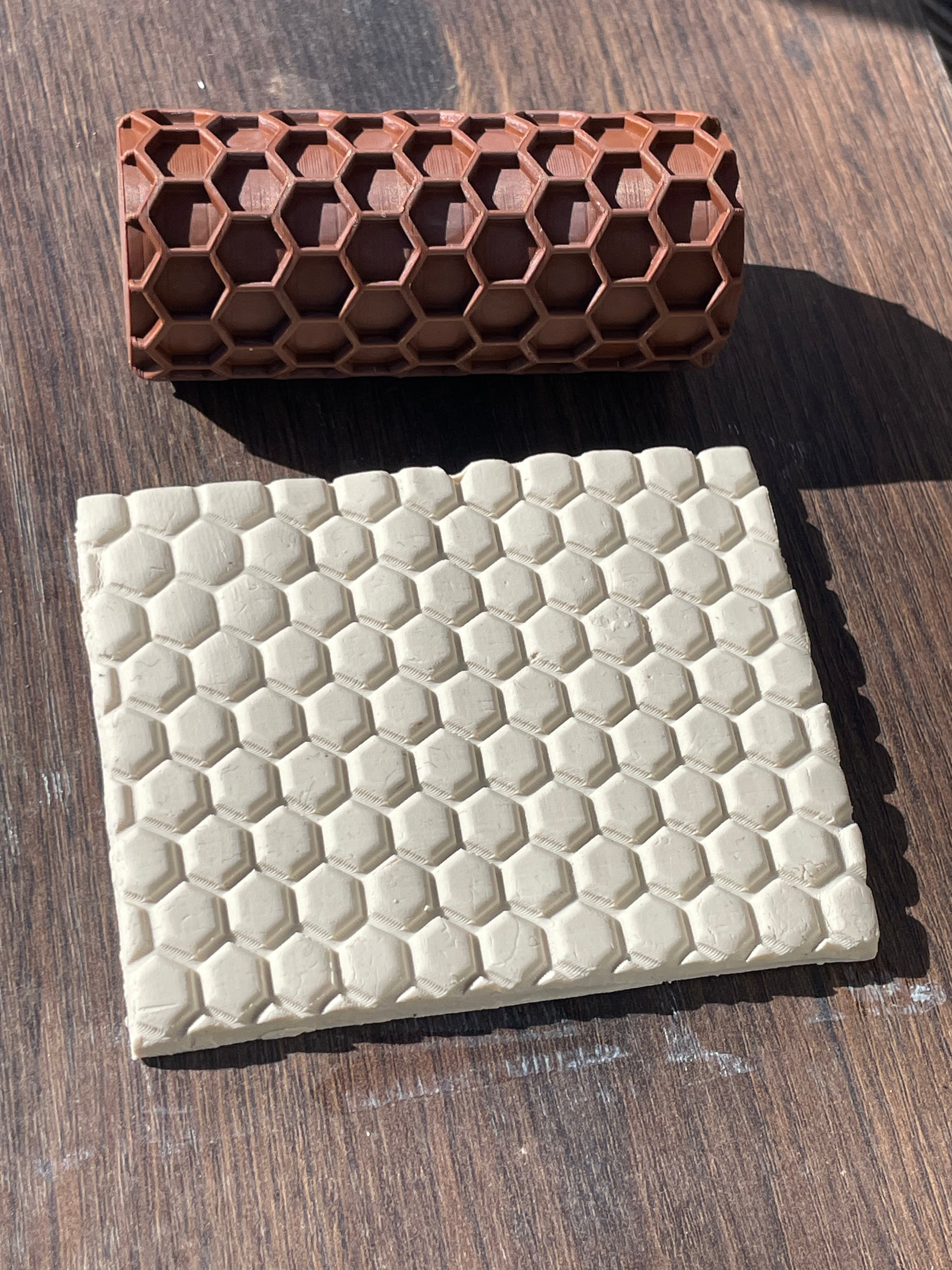 Honeycomb Roller Stamp