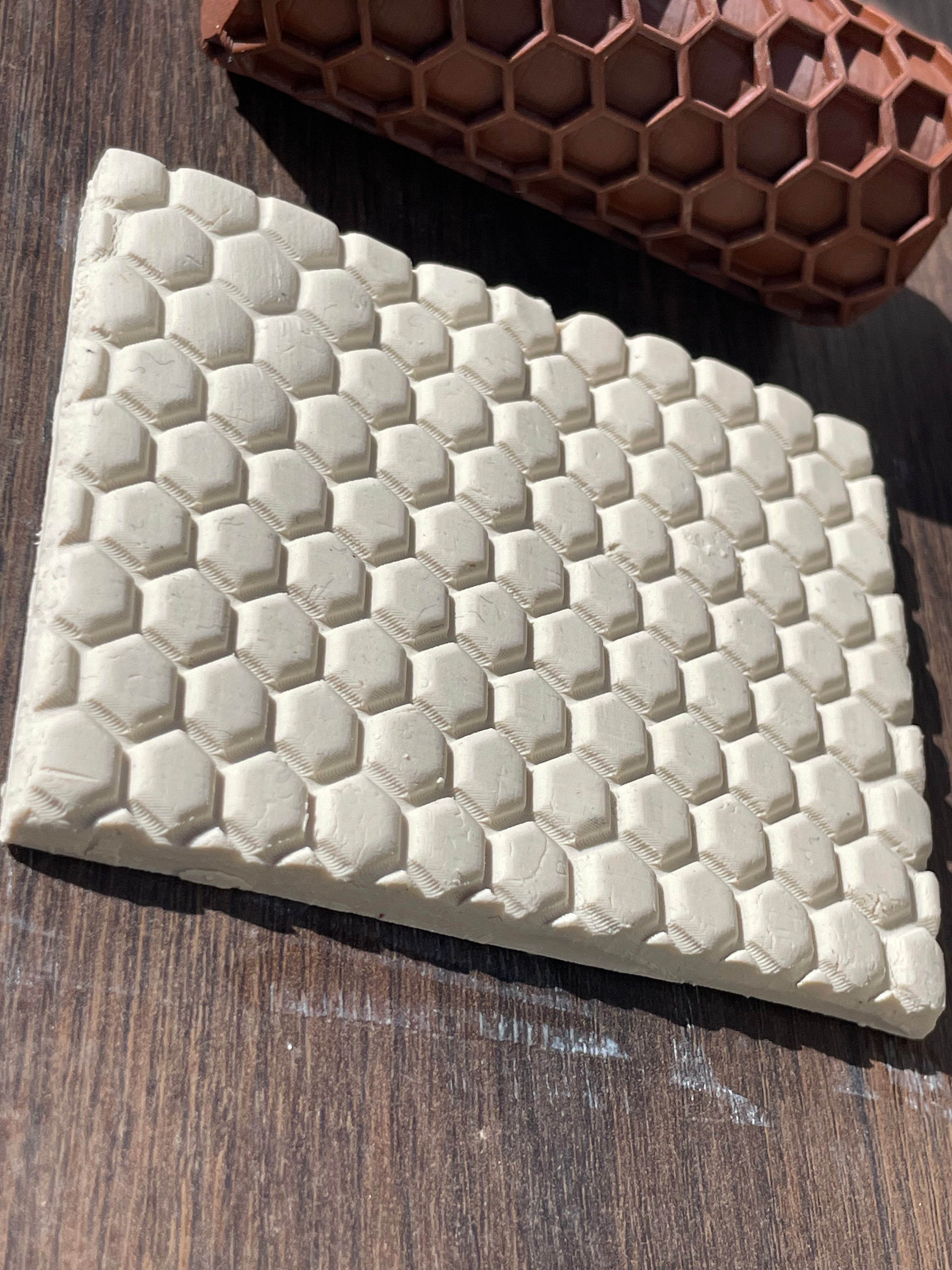 Honeycomb Roller Stamp